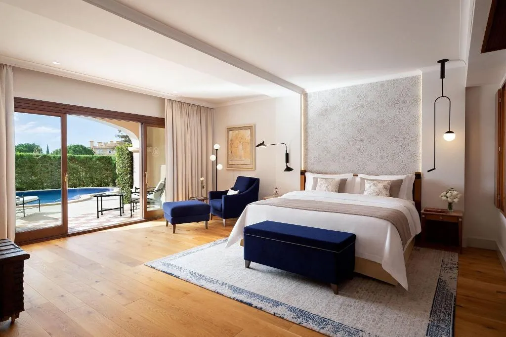 APARTMENT WITH PRIVATE POOL Room, The St. Regis Mardavall Resort, Majorca