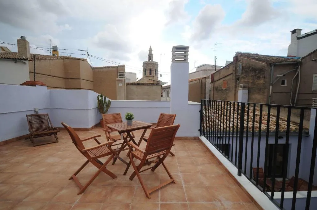 Terrace, Catalina Suites San Nicolas 3*, Valencia