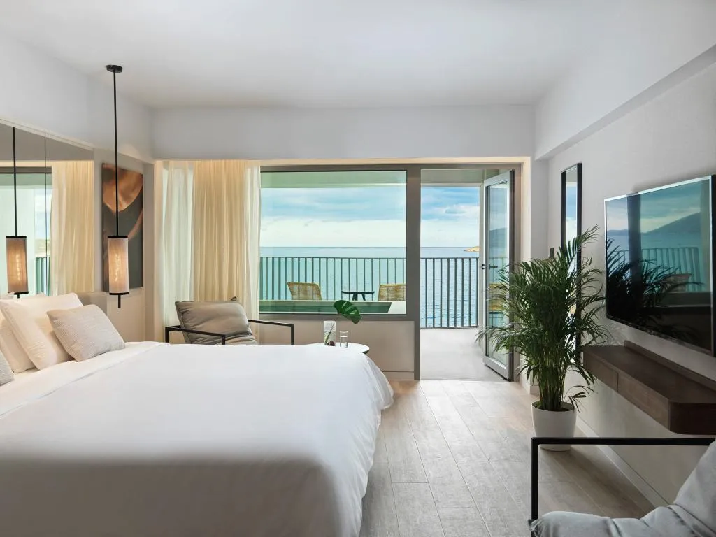 JUNIOR SUITE SEA VIEW Room, NIKO Seaside Resort Crete MGallery, Crete