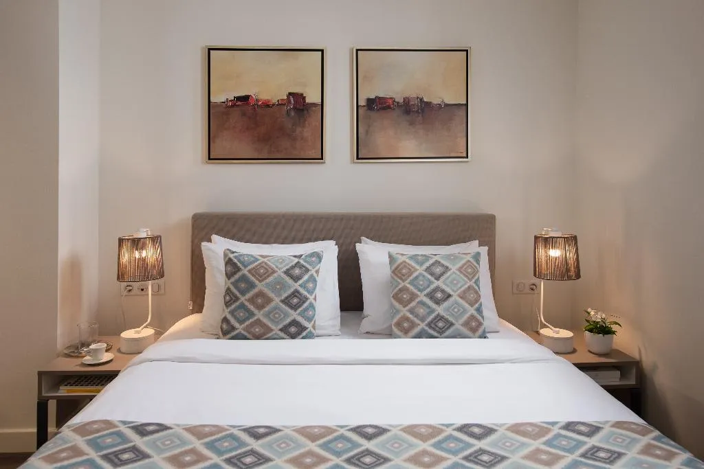 Double or Twin WITH BALCONY Room, The Urban Nest Athens - Suites & Apartments, Athens