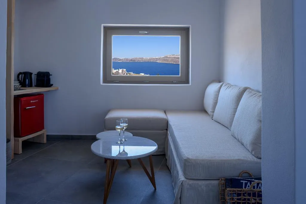 SUITE EXECUTIVE Room, Earino Suites and Villas, Santorini