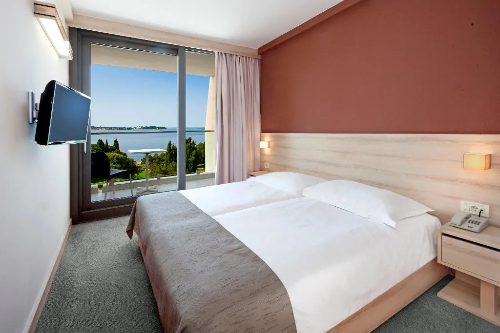 DOUBLE SINGLE USE SEA VIEW WITH BALCONY Room, Hotel Materada Plava Laguna, Istria