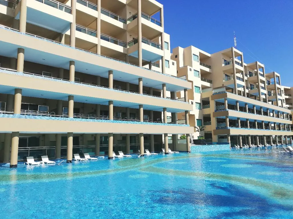 Pool, Generations Riviera Maya Family Resort- AI, Cancun Area