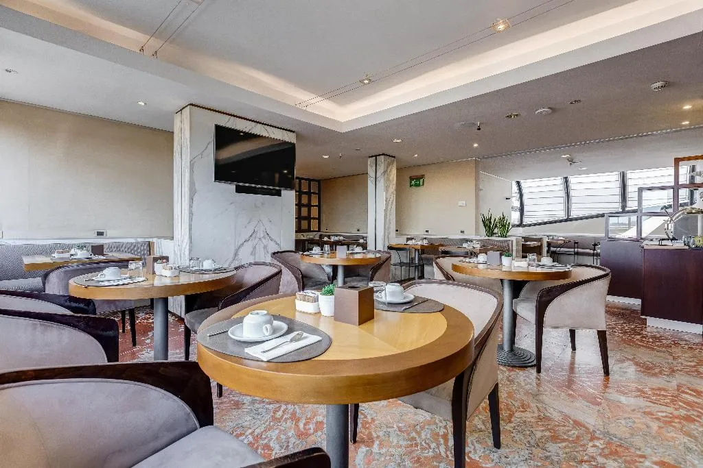 Restaurant, Best Western Hotel Piccadilly, Naples