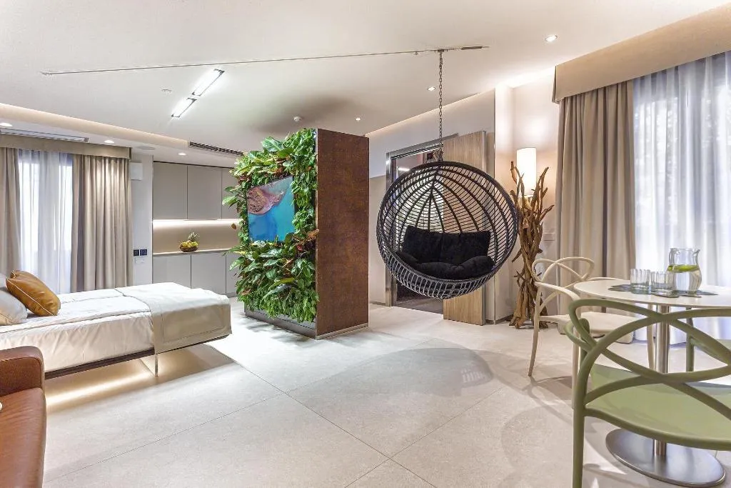 Room, Costarica, Venice
