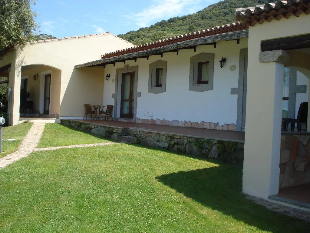 DOUBLE SUPERIOR Room, Hotel Relais Valkarana, Olbia