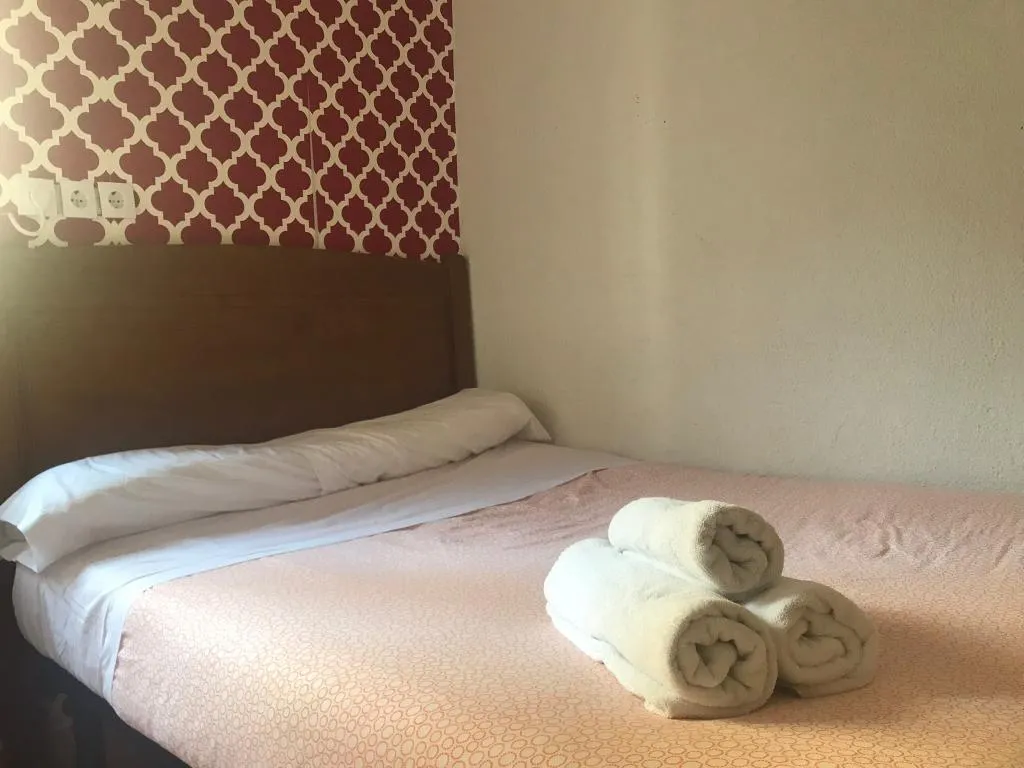 DOUBLE STANDARD Room, Hostal MYD Los Perales, Madrid