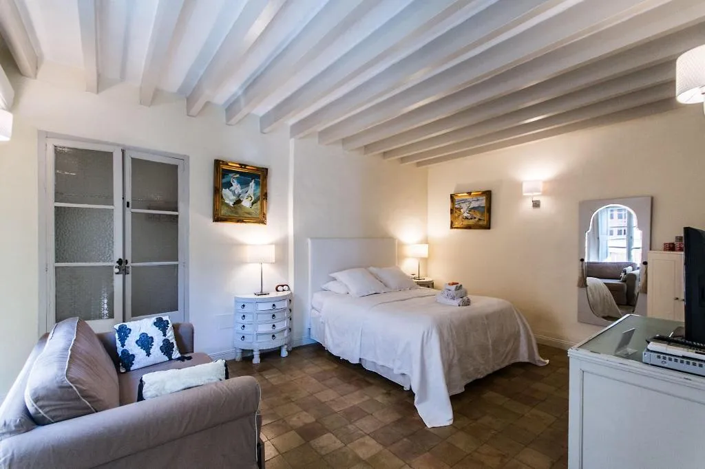 Room, Ca'n Isabel, Majorca