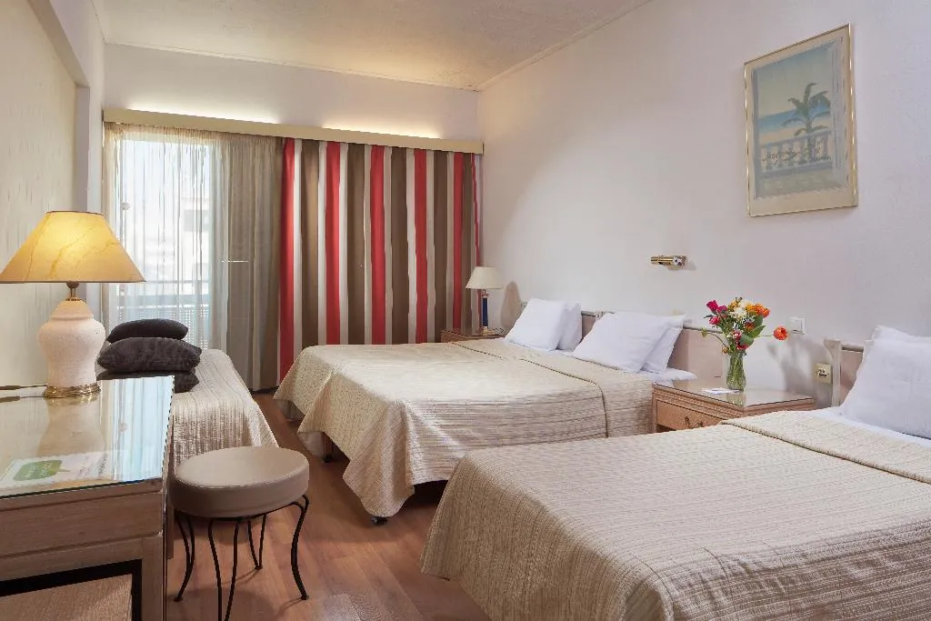 FAMILY ROOM SUPERIOR CITY VIEW Room, Candia Hotel, Athens