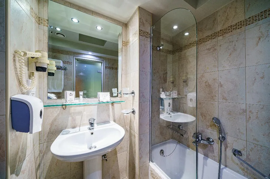 TWIN STANDARD Room, Capsis Hotel Thessaloniki, Halkidiki