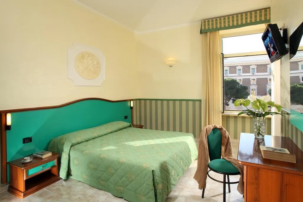 DOUBLE STANDARD Room, Dorica, Rome