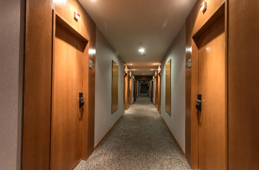 Room, AG Express Elche, Costa Blanca