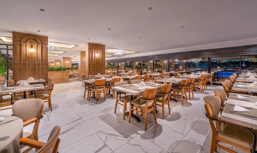 Restaurant, Royal Garden Beach Hotel, Antalya