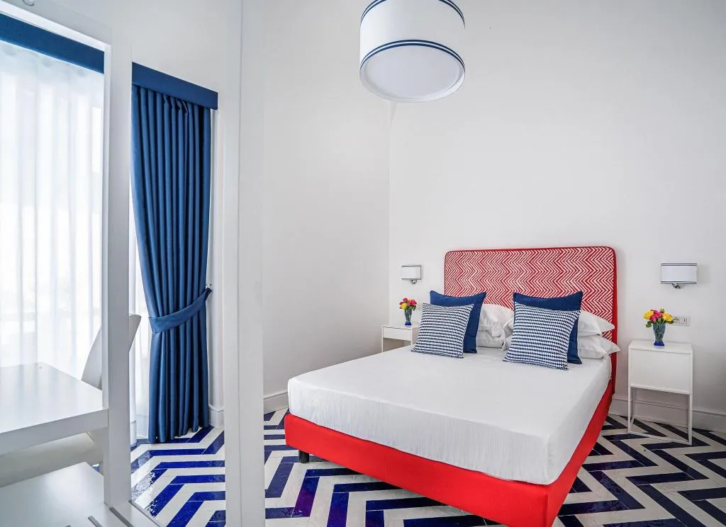Room LUXURY Room, Palazzo Murrano, Naples