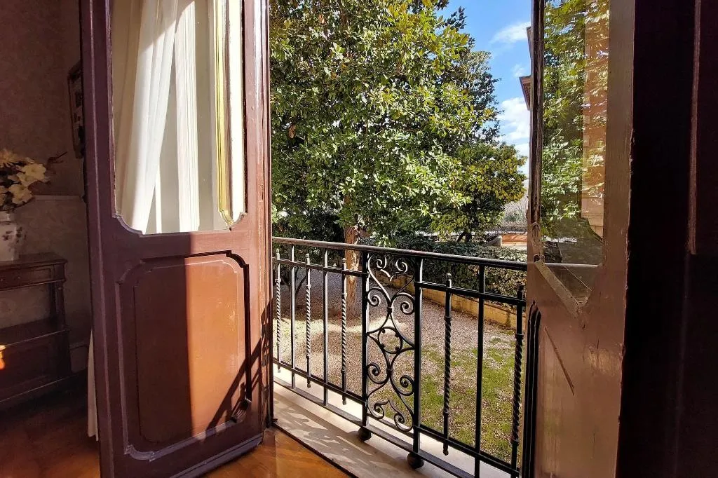 Room, Domus Monamì Luxury Suites, Rome