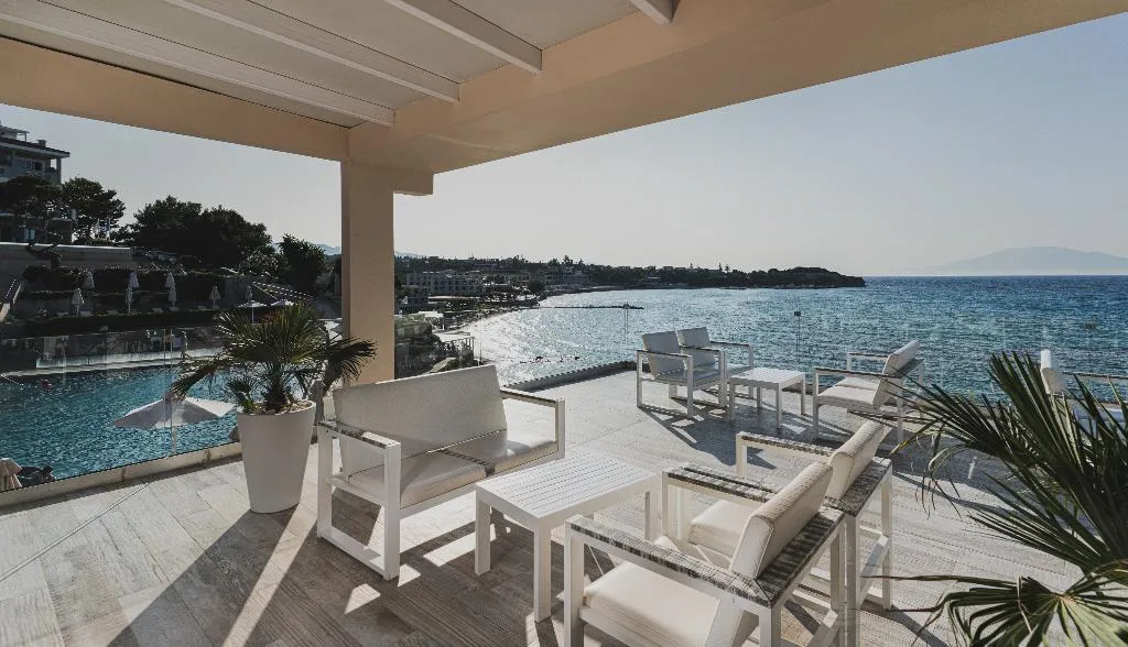 Bar, Alexandra Beach Resort and Spa, Zante