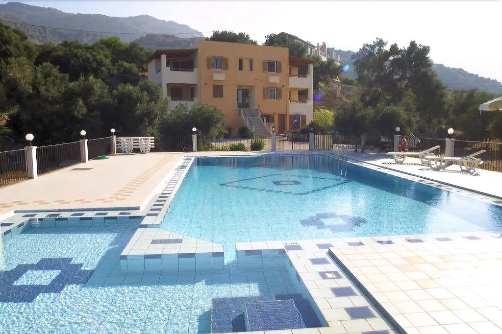 Sports and Entertainment, Phoenix Apartments, Crete