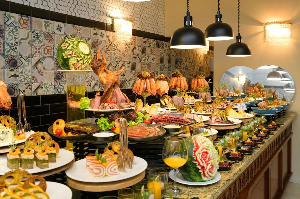 Restaurant, Palace Hotel-All Inclusive in Sunny Day Resort, Varna