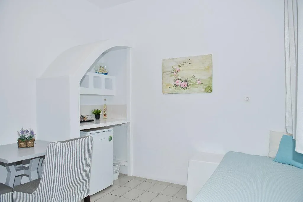 Double or Twin SUPERIOR Room, The Last Sunbeam, Santorini