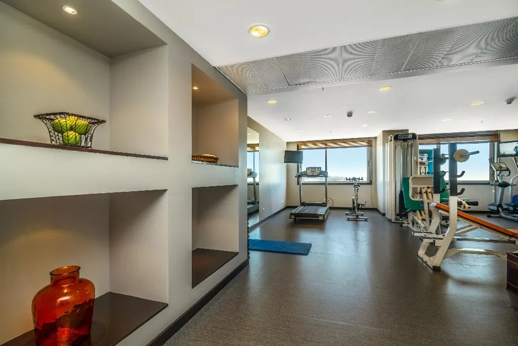 Sports and Entertainment, Gaia Residence, Porto