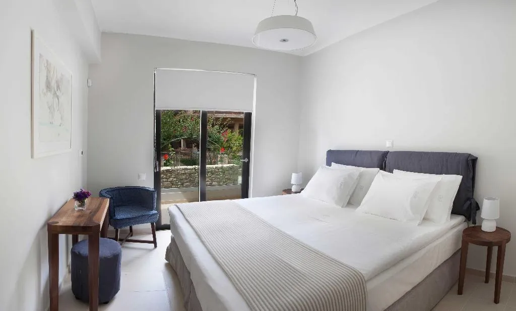 APARTMENT ONE BEDROOM TWO BATHROOMS Room, Aethrion Boutique Homes, Crete