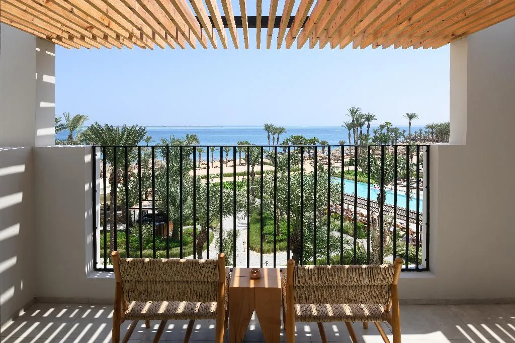 SUITE ONE BEDROOM Room, Serry Beach Resort, Red Sea Riviera