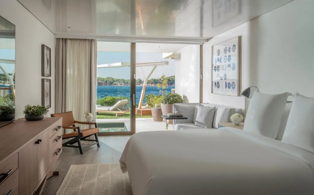 SUITE SEA VIEW Room, Four Seasons Astir Palace Hotel Athens, Athens