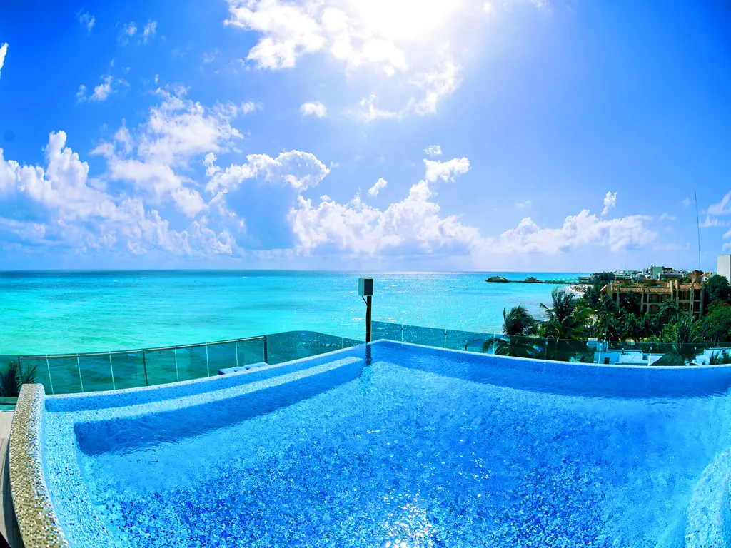 Pool, The Carmen Hotel - Ocean Front, Playa Del Carmen