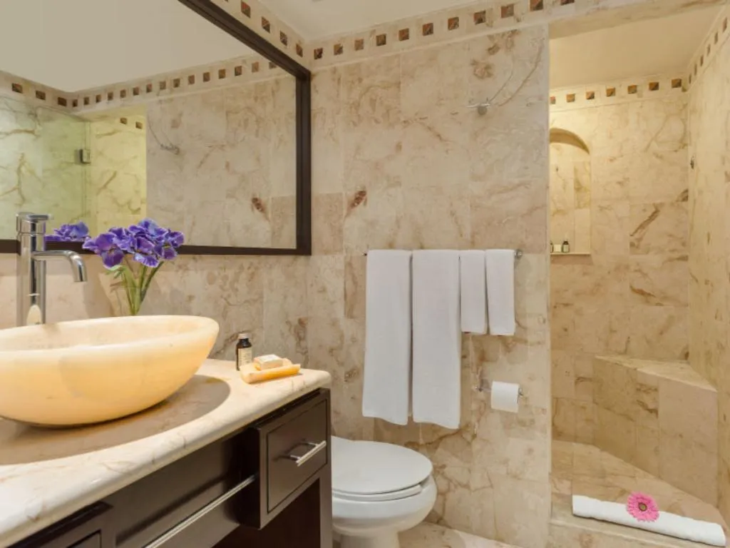 SUITE TWO BEDROOMS Room, El Taj Ocean Front and Beachside Condo Hotel, Playa Del Carmen