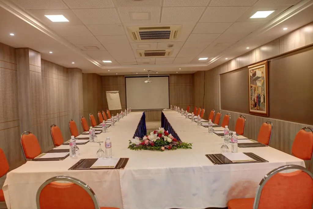 Conferences, Lac Leman, Tunisia