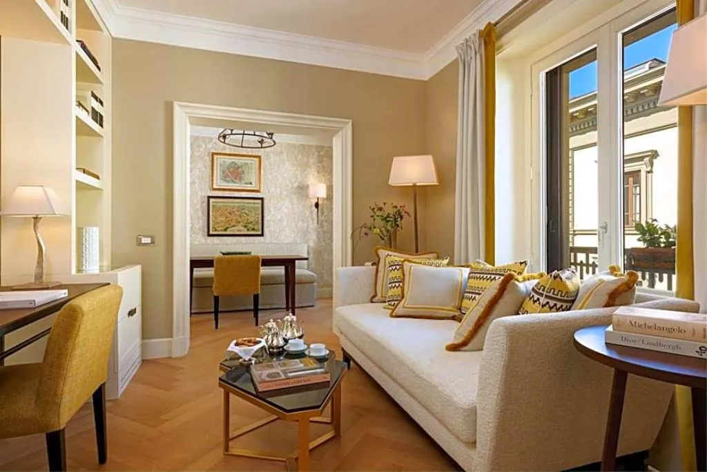 JUNIOR SUITE STANDARD Room, Savoy Florence, Florence