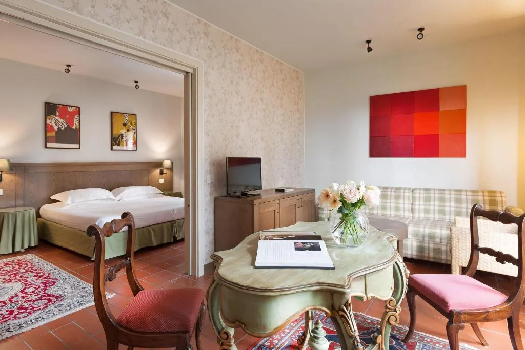 SUITE TWO BEDS Room, Villa San Paolo, Florence