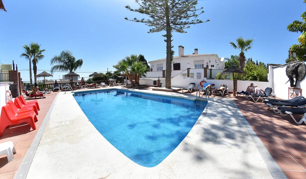 Pool, Zen airport, Costa Del Sol