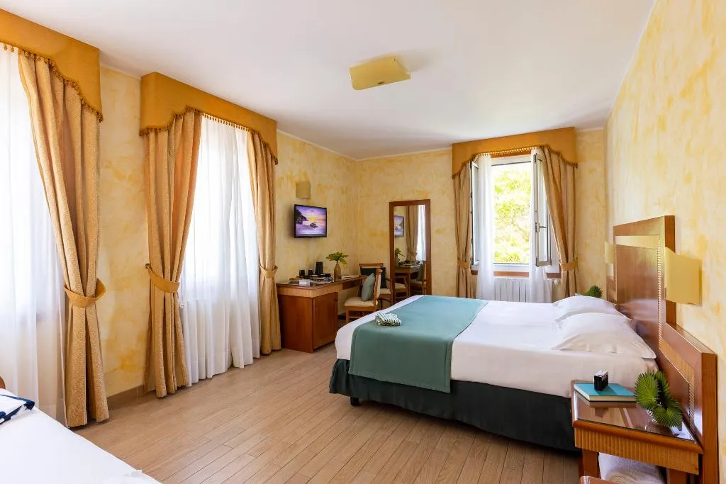 TRIPLE COMFORT Room, Venezia 2000, Venice