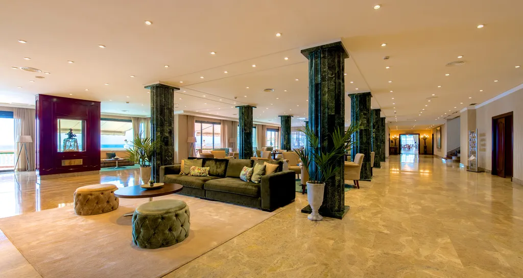Lobby, Santos Nixe Palace, Majorca