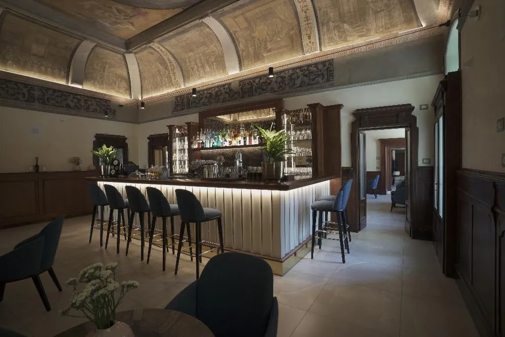 Bar, Palazzo Santo Spirito, Milan