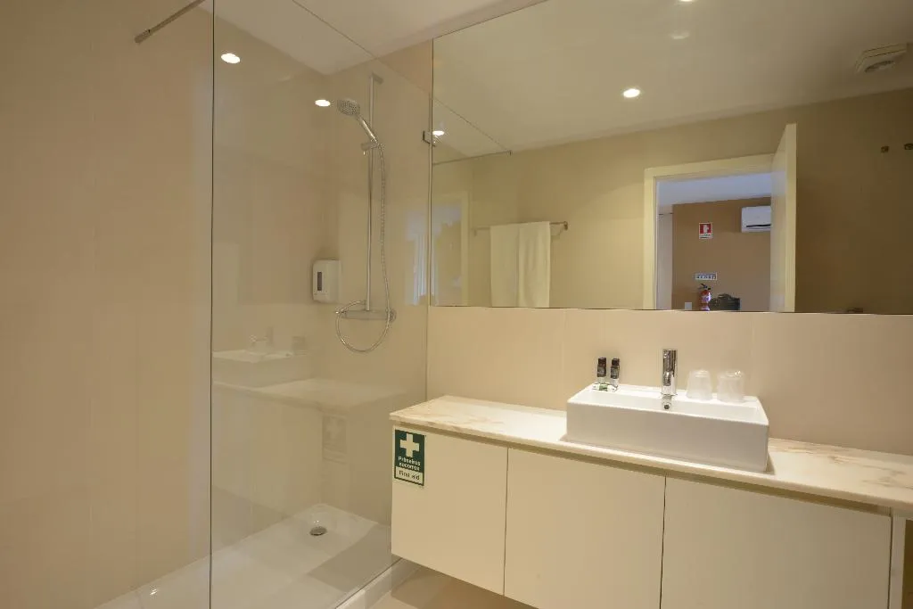 APARTMENT CLASSIC ONE BEDROOM Room, Spot Family Apartments, Porto