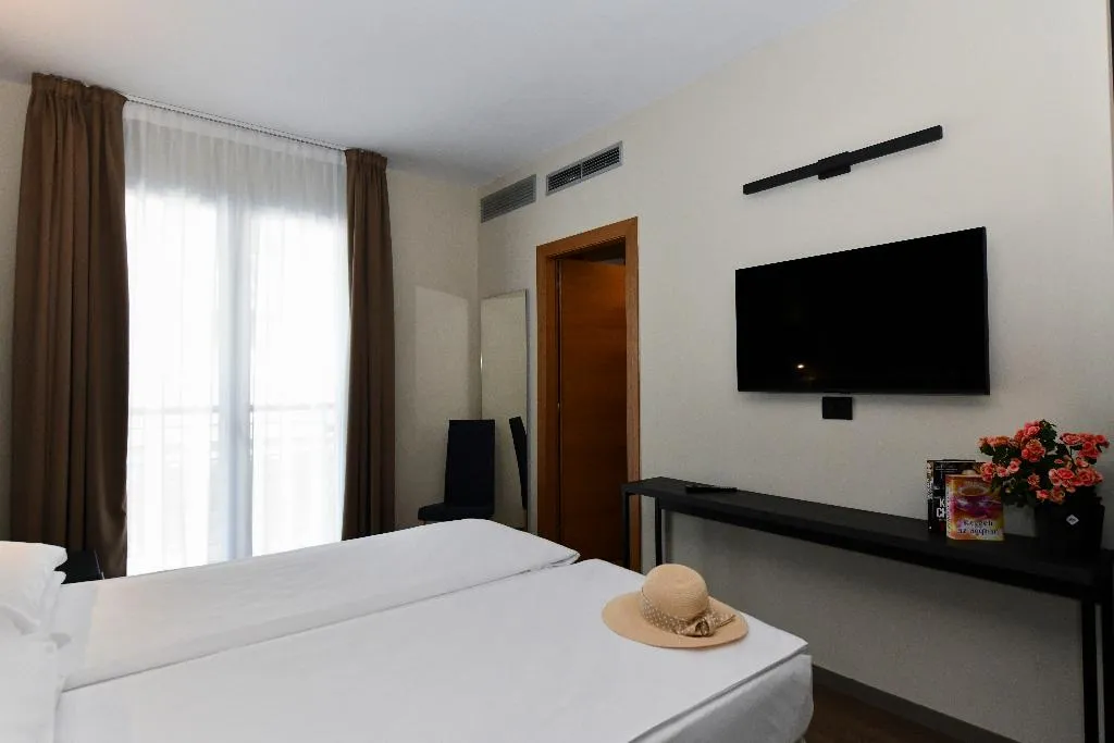 DOUBLE SUPERIOR Room, Eden Hotel, Venice