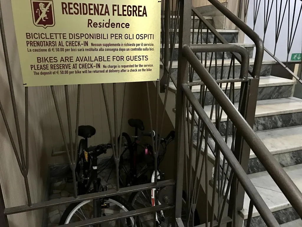Lobby, Residenza Flegrea, Naples