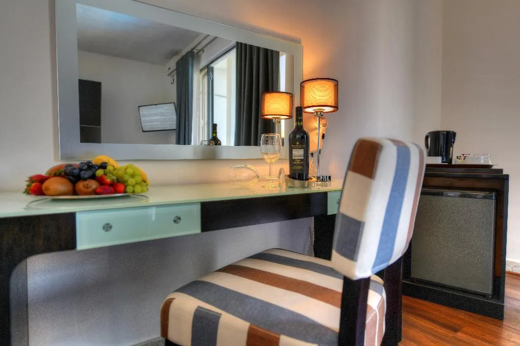 DOUBLE SEA VIEW Room, St. Julian's Bay Hotel, Malta