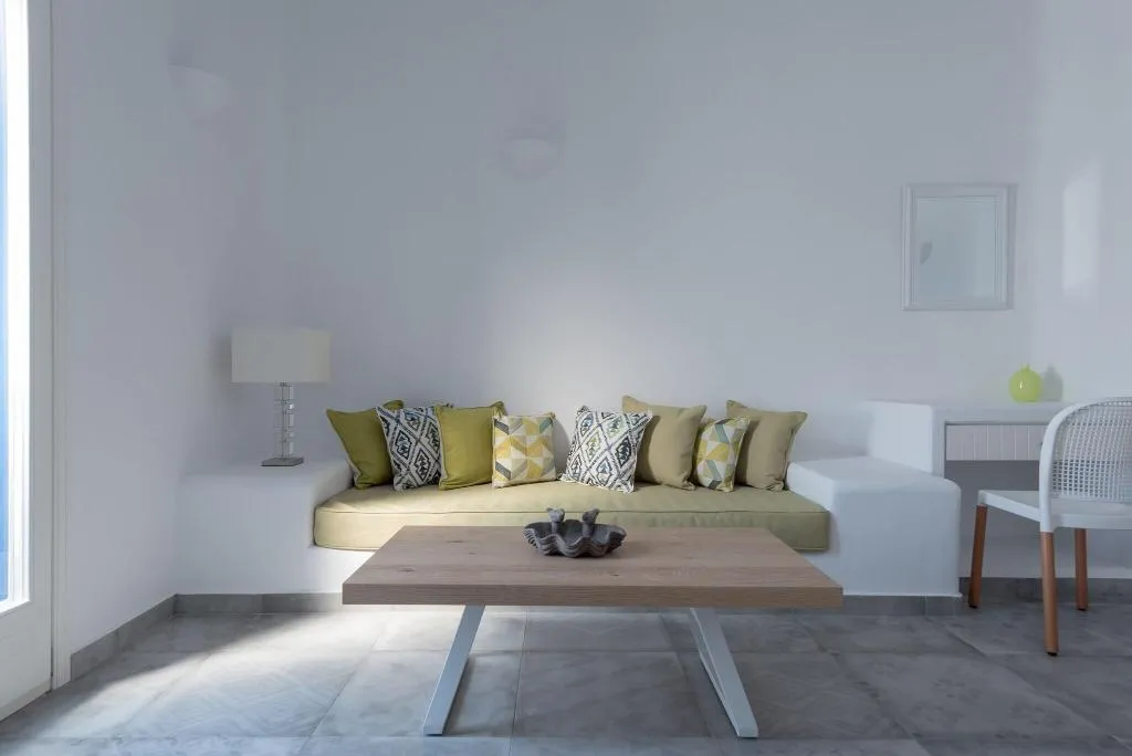 Room, Anemomilos, Santorini