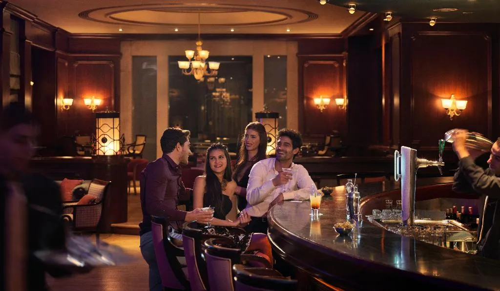 Bar, InterContinental Cairo Citystars, Cairo