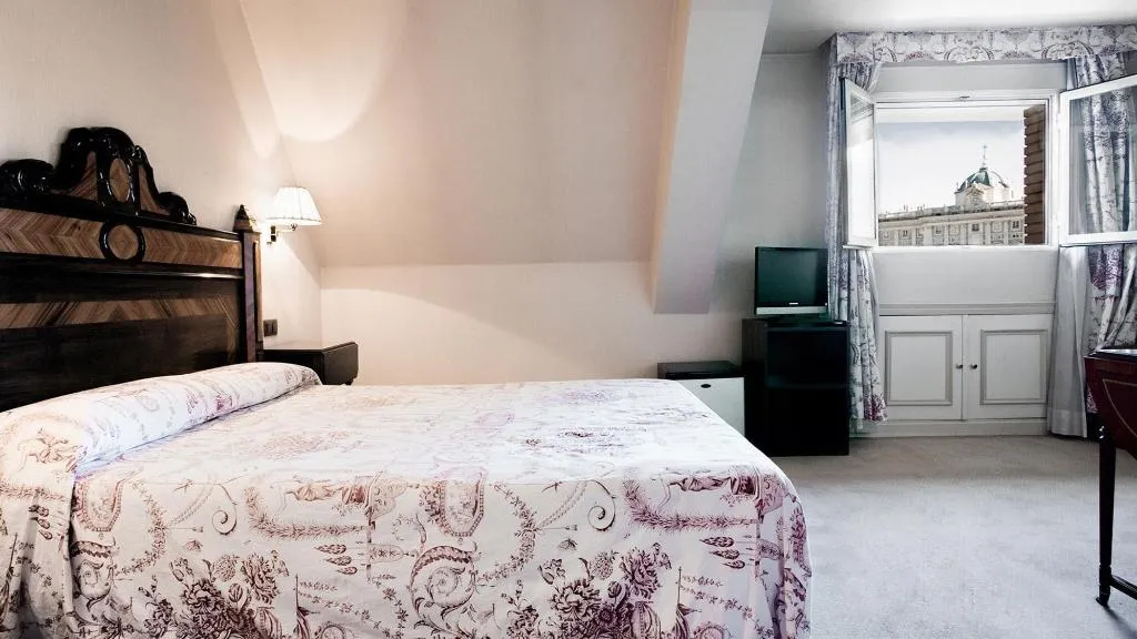 Room, Principe Pio, Madrid