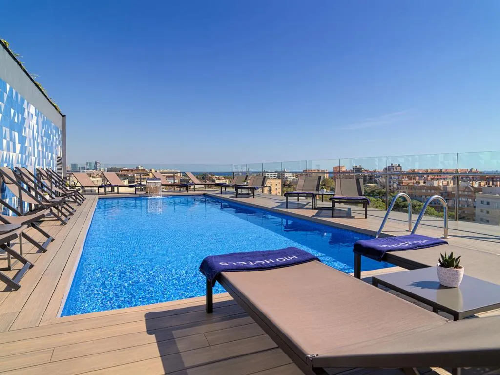 Pool, H10 Marina Barcelona, Barcelona