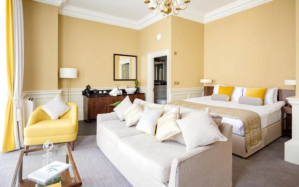 Room, Trinity Townhouse Hotel, Dublin