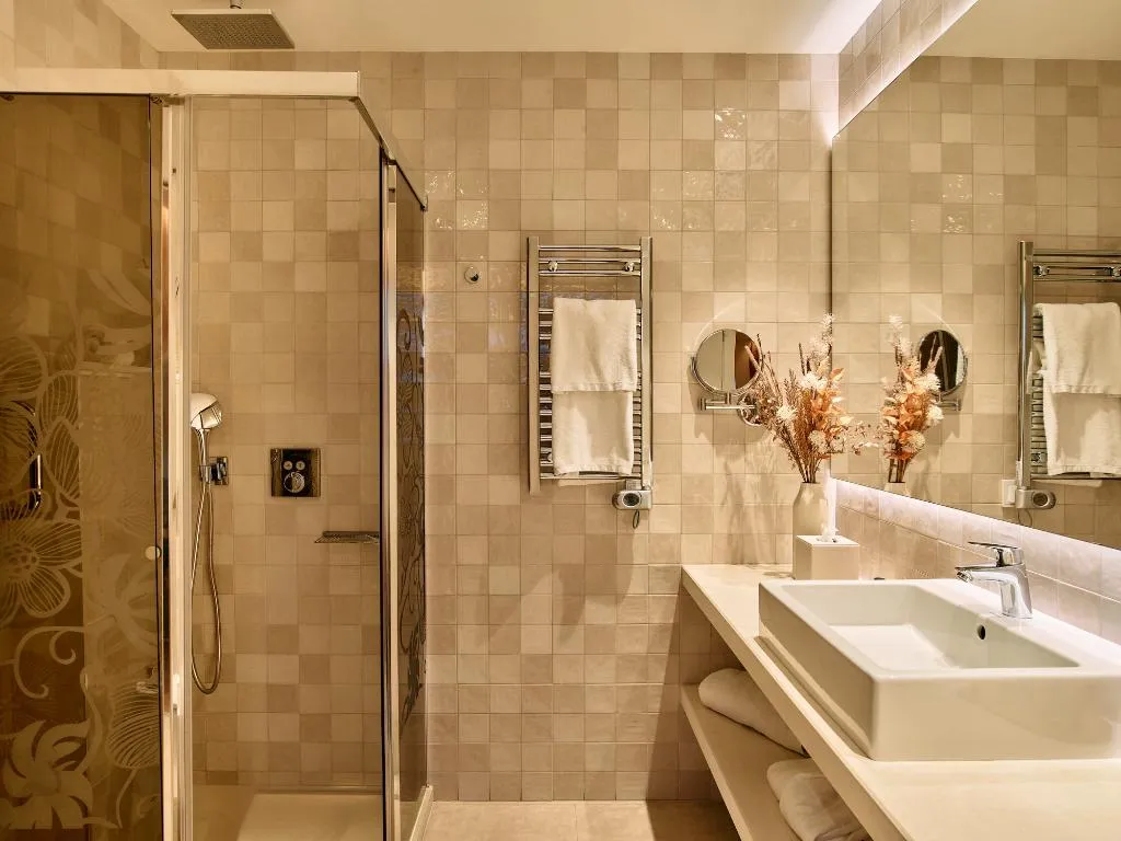 DOUBLE DELUXE Room, El Pilar Andalucia, Costa Del Sol