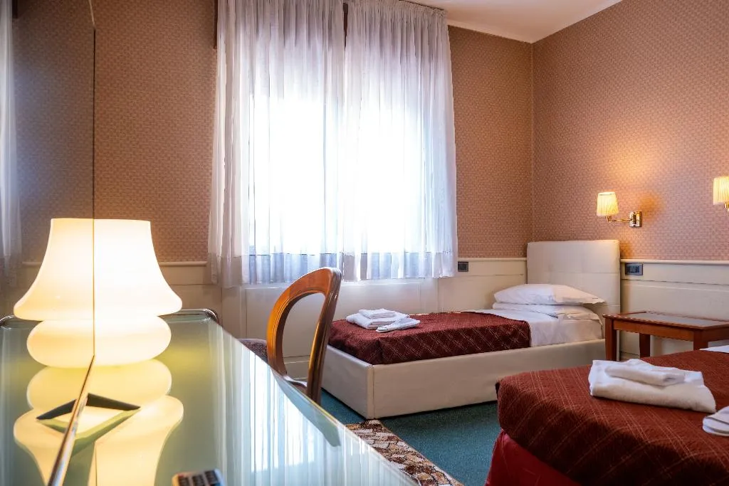 TRIPLE COMFORT Room, Alla Giustizia, Venice