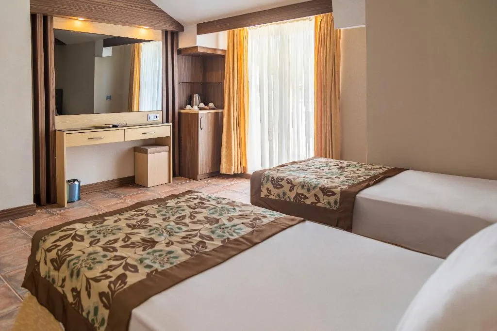 FAMILY ROOM ONE BEDROOM Room, Fame Hotel, Antalya