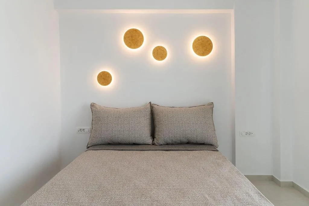 Room, Golden Star, Santorini