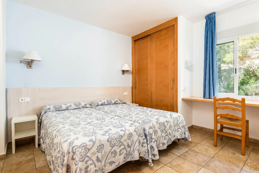 Room, Galdana Gardens, Menorca